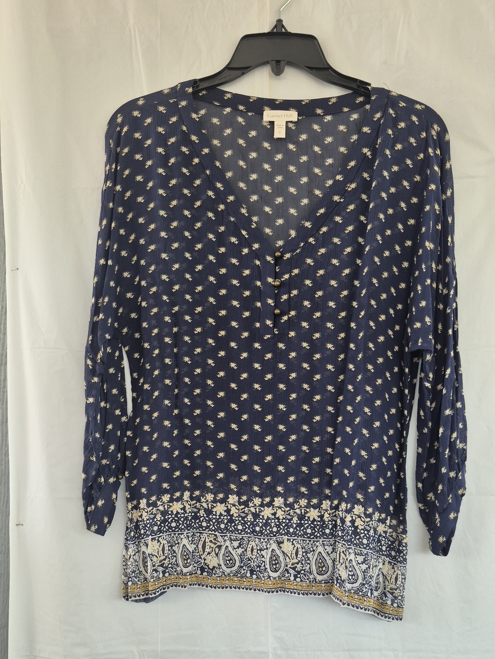 Cable & Gauge Navy Printed V-Neck Peasant Top